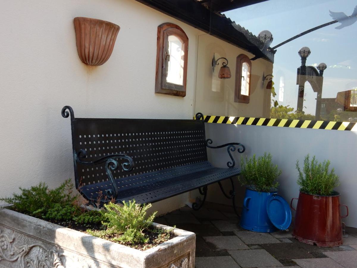 Garni Terano 3*